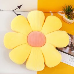 Bed and Breakfast Cushion Small Daisy Petal Cushion (Option: Yellow-80cm)